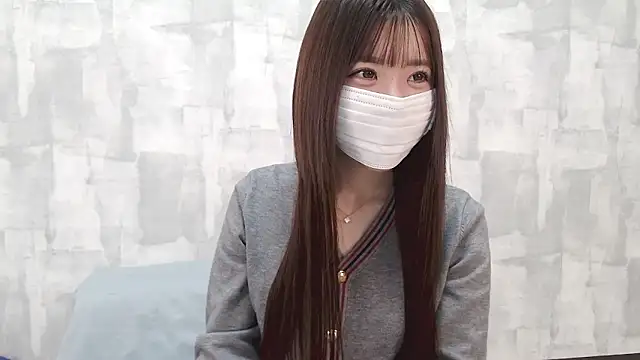 Snapshot of LOVE_MOMO_LOVE chatting on 09/28/25, 11:15 LOVE MOMO LOVE online show from 09/28/25, 11:15