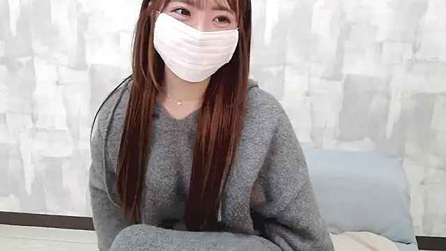 LOVE MOMO LOVE online show from 11/07/25, 11:43