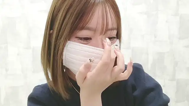 Snapshot of LOVE_MOMO_LOVE chatting on 06/23/26, 11:08 LOVE MOMO LOVE online show from 06/23/26, 11:08