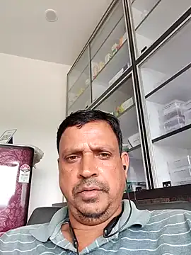 Raj1043 online show from 07/27/26, 06:42