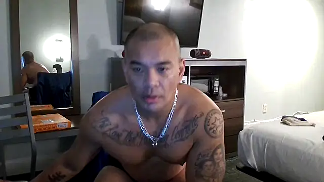 EatMyCake831 online show from 01/21/25, 11:24