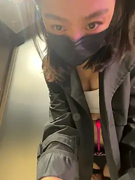 Snapshot of syy9999 chatting on 01/22/25, 07:03 syy9999 online show from 01/22/25, 07:03