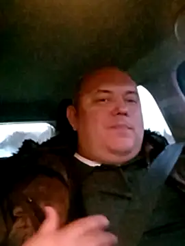 Snapshot of BigromeoXX chatting on 11/03/25, 04:19 BigromeoXX online show from 11/03/25, 04:19