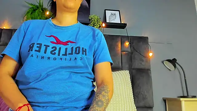 DulceAurora   online show from 07/08/26, 02:38