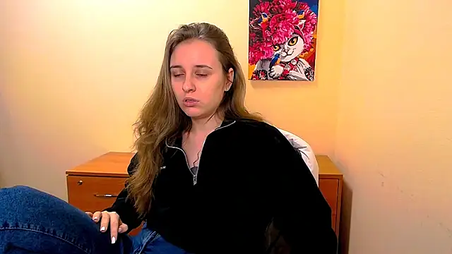 Snapshot of _Nicole_new chatting on 03/06/25, 01:24  Nicole new online show from 03/06/25, 01:24