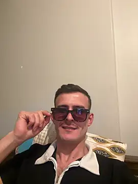 eddy355 online show from 12/18/25, 06:47