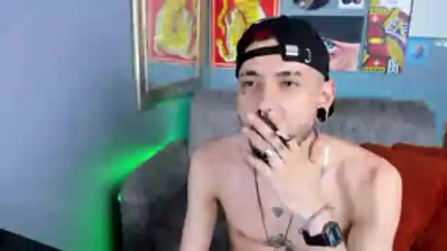 MurdockH online show from 12/02/25, 08:37