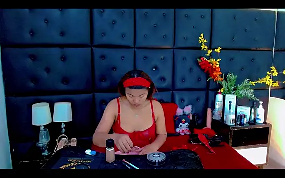 Isalombardi online show from 03/31/26, 02:24