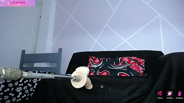 paola ferreira online show from 10/13/25, 01:44