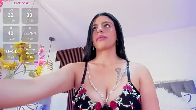 darling spoiled online show from 04/09/26, 11:37