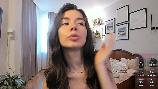 Snapshot of NicoleLuv chatting on 06/30/26, 04:52 NicoleLuv online show from 06/30/26, 04:52