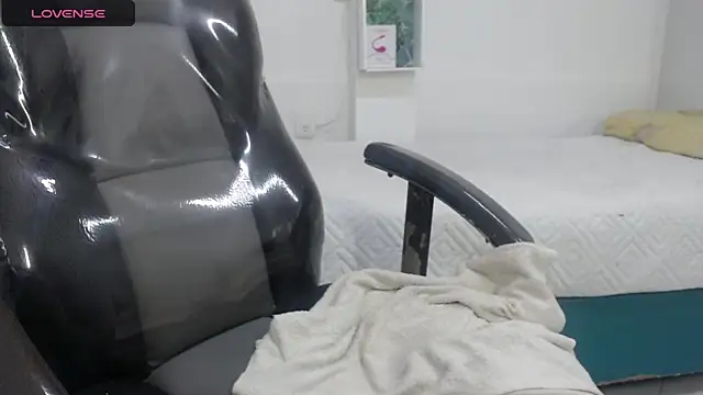 Snapshot of sexy_lady_0 chatting on 02/26/25, 11:37 sexy lady 0 online show from 02/26/25, 11:37