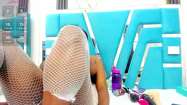 mia alvares online show from 02/01/25, 11:43