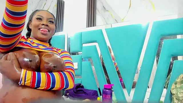 mia alvares online show from 02/28/25, 11:36