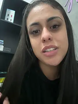 Snapshot of amorinha99 chatting on 04/29/26, 08:04 amorinha99 online show from 04/29/26, 08:04