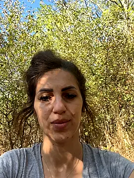 EmaSkyes online show from 09/21/25, 06:15