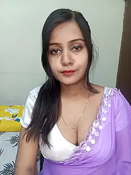 Miss-Riyasingh online show from 11/13/25, 05:23