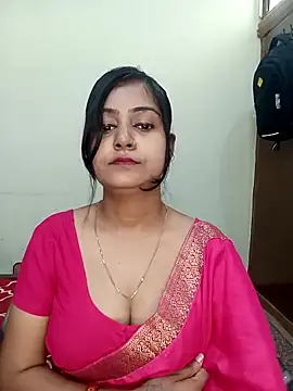 Snapshot of Miss-Riyasingh chatting on 04/17/26, 04:15 Miss-Riyasingh online show from 04/17/26, 04:15