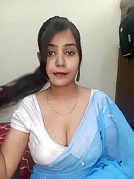 Snapshot of Miss-Riyasingh chatting on 04/24/26, 04:04 Miss-Riyasingh online show from 04/24/26, 04:04