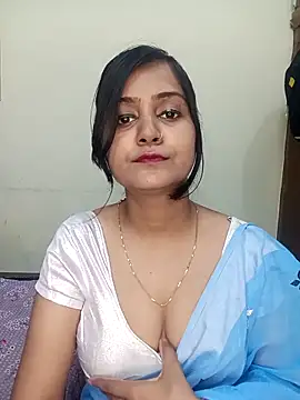 Snapshot of Miss-Riyasingh chatting on 05/08/26, 12:54 Miss-Riyasingh online show from 05/08/26, 12:54
