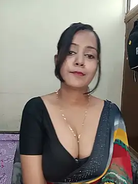 Snapshot of Miss-Riyasingh chatting on 06/19/26, 04:50 Miss-Riyasingh online show from 06/19/26, 04:50