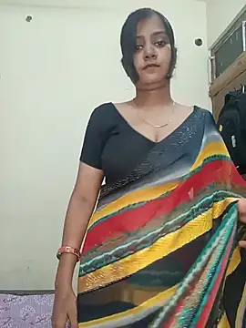 Snapshot of Miss-Riyasingh chatting on 06/19/26, 05:50 Miss-Riyasingh online show from 06/19/26, 05:50