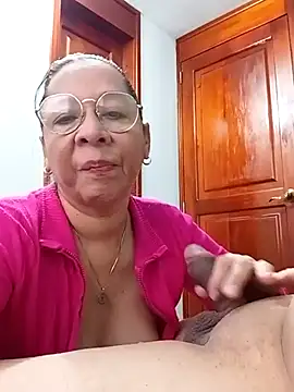 Snapshot of MATTHEW_MRANDA chatting on 03/14/25, 02:08 MATTHEW MRANDA online show from 03/14/25, 02:08