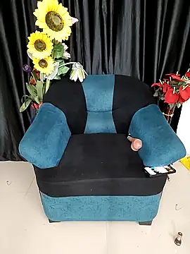 kaamuk shweta online show from 12/13/25, 07:53