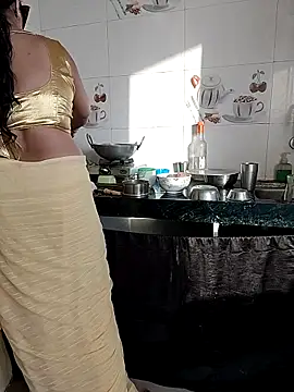 kaamuk shweta online show from 03/12/26, 02:07