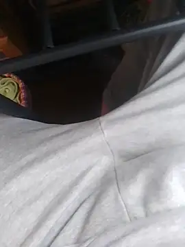 krissraw online show from 12/18/25, 10:43