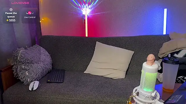 Adam misti online show from 12/08/24, 06:01