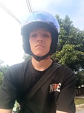 CRYBYT9 online show from 09/19/25, 10:43