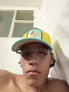 CRYBYT9 online show from 11/27/25, 02:35