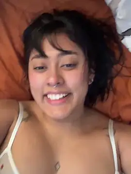 Snapshot of pawmistry chatting on 12/04/25, 07:11 pawmistry online show from 12/04/25, 07:11