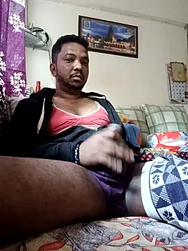 Mmm992170 online show from 12/18/25, 04:40