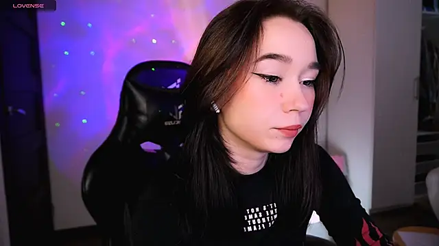 Kimiko   online show from 02/18/25, 10:05