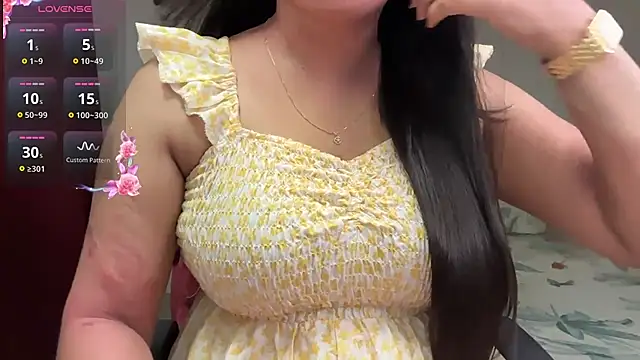 Snapshot of nandini_7 chatting on 06/25/26, 06:23 nandini 7 online show from 06/25/26, 06:23