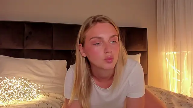 pretty girlnextdoor online show from 05/04/26, 06:48