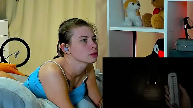 callmetori online show from 12/19/24, 04:57