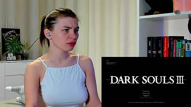 callmetori online show from 12/30/24, 08:21