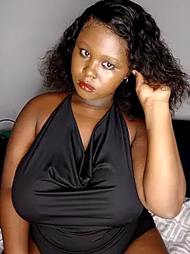 Dark Berry 26 online show from 03/30/26, 12:11