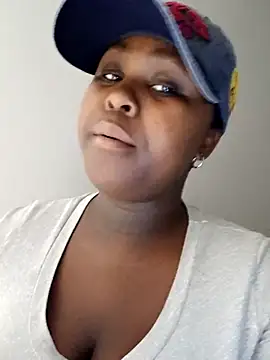 Dark Berry 26 online show from 04/21/26, 10:34