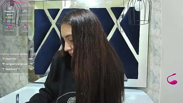  alaia collway  online show from 01/13/25, 03:36