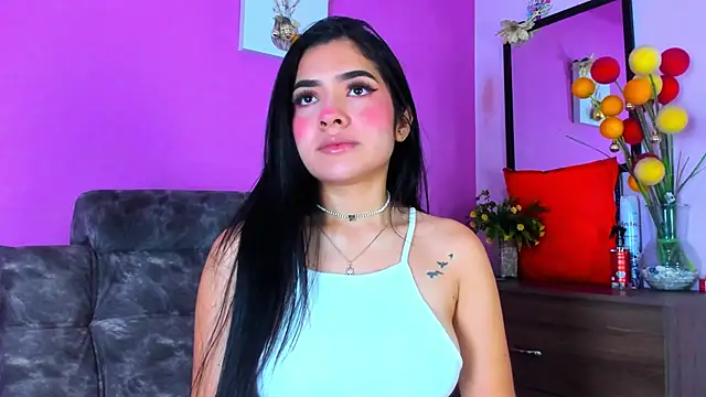 Snapshot of adara_johnson__ chatting on 01/15/25, 11:32 adara johnson online show from 01/15/25, 11:32