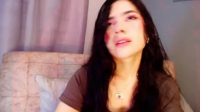 Snapshot of adara_johnson__ chatting on 09/22/25, 11:45 adara johnson online show from 09/22/25, 11:45