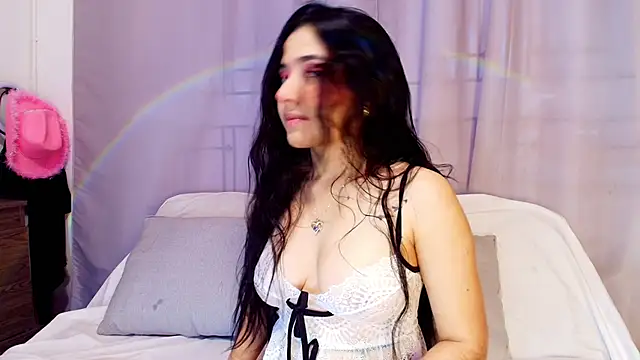 Snapshot of adara_johnson__ chatting on 10/19/25, 11:55 adara johnson online show from 10/19/25, 11:55