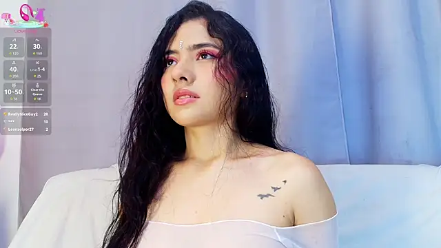 Snapshot of adara_johnson__ chatting on 11/14/25, 11:53 adara johnson online show from 11/14/25, 11:53