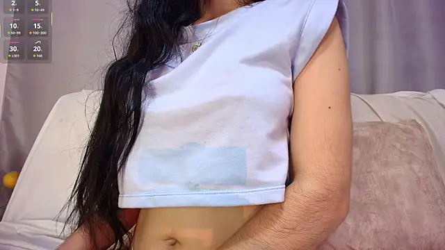 Snapshot of adara_johnson__ chatting on 11/28/25, 11:46 adara johnson online show from 11/28/25, 11:46