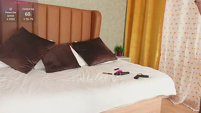 Alexa Duque34 online show from 02/09/25, 12:08