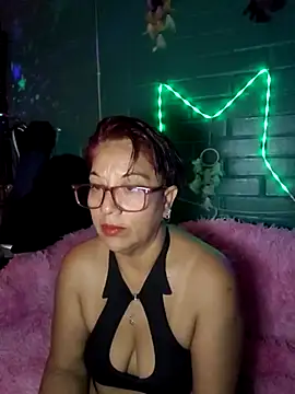 TRISH MILF online show from 03/20/25, 01:02